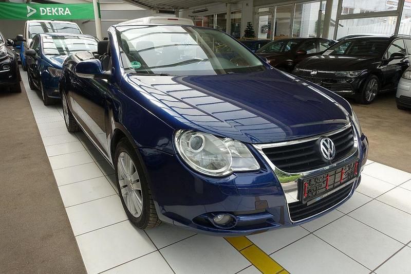 Gebraucht VW Eos 116 PS (85 kW) 2005 Blau Cabrio