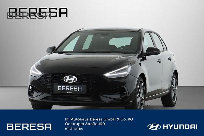 Schwarz Gebraucht 2024 Hyundai i30 Advantage Limousine | 23.980 € (Etwas zu teuer) - Bild 1/4