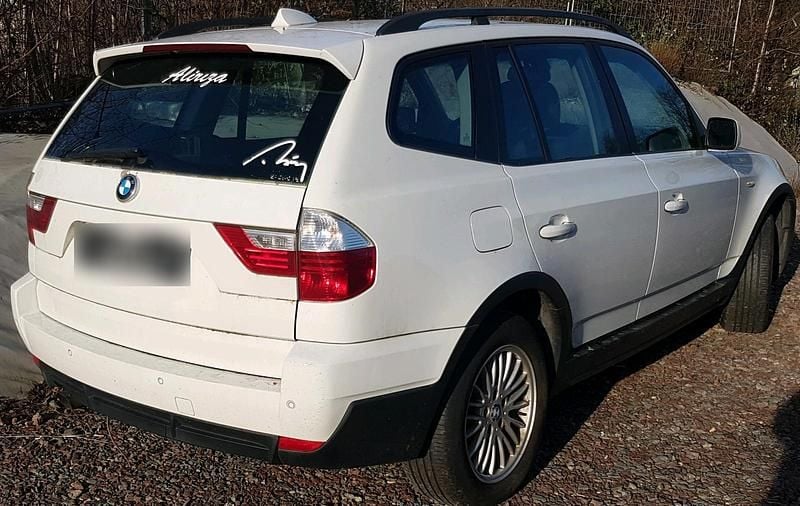 Gebraucht BMW X3 177 PS (130 kW) 2009 Weiß SUV