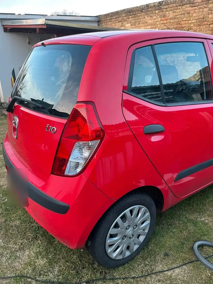 Gebraucht Hyundai i10 66 PS (48 kW) 2010 Rot Kleinwagen
