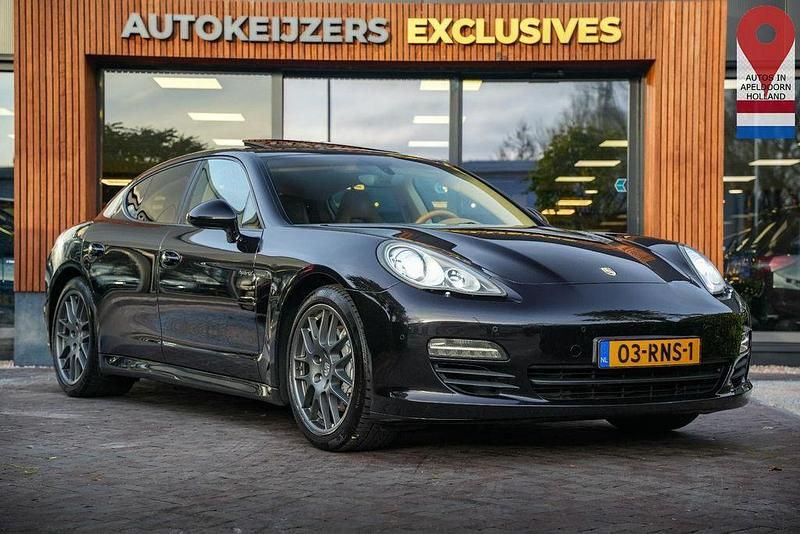 Gebraucht Porsche Panamera 333 PS (244 kW) 2011 Schwarz Limousine