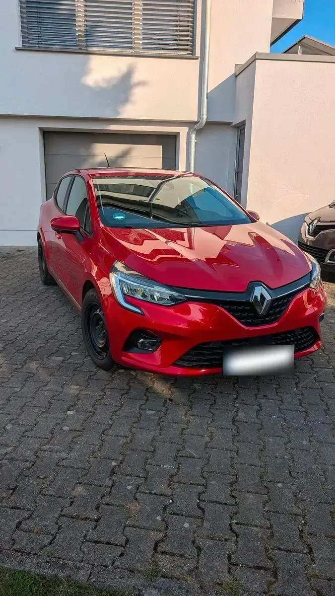 Second-hand Renault Clio V Experience 140 CP (102 kW) 2020 Roșu Hatchback