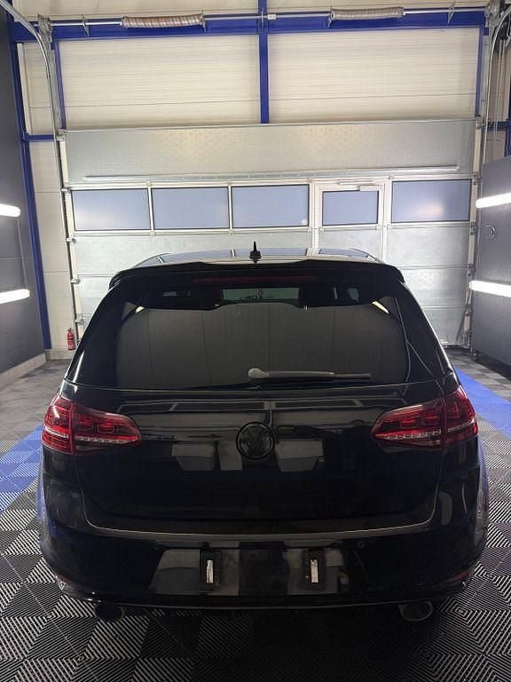 Gebraucht VW Golf VII GTI 220 PS (161 kW) 2015 Schwarz Limousine