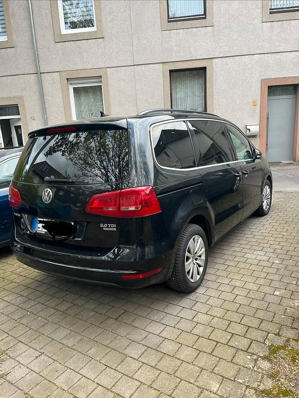 Gebraucht VW Sharan 170 PS (125 kW) 2011 Schwarz Van / Kleinbus