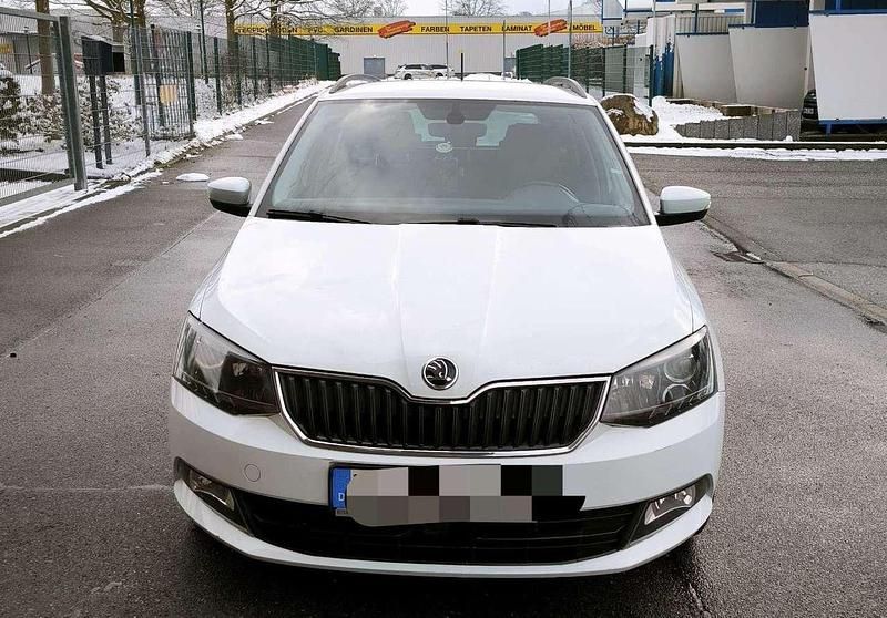Gebraucht Skoda Fabia Style 105 PS (77 kW) 2015 Weiß Kombi