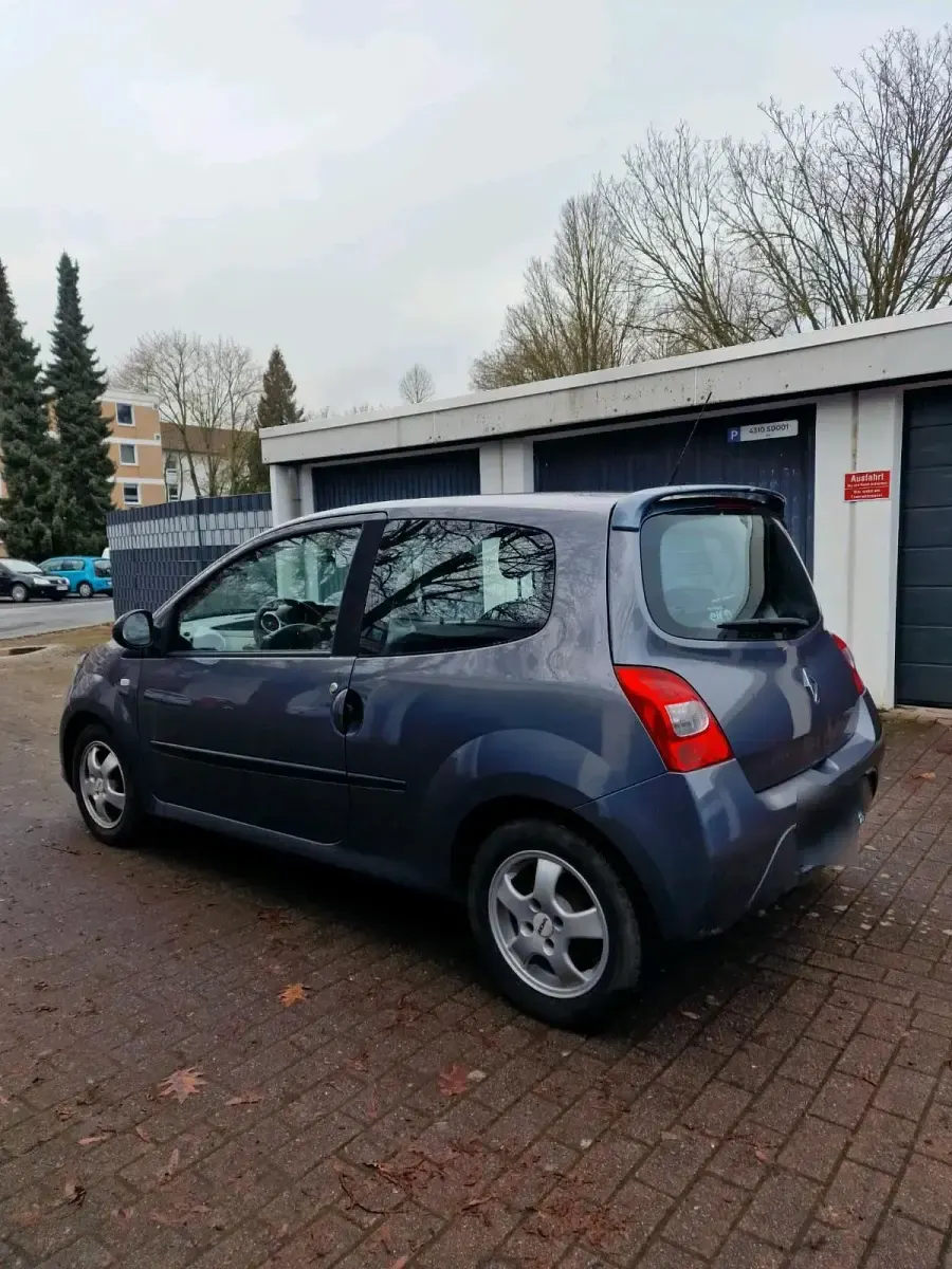Gebraucht Renault Twingo 75 PS (55 kW) 2008 Grün Kleinwagen