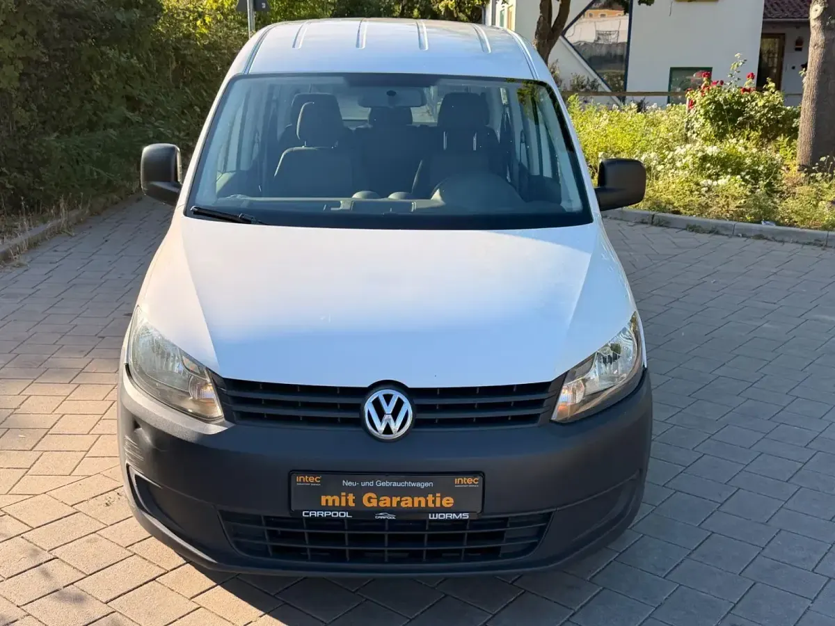 Gebraucht VW Caddy Maxi 102 PS (75 kW) 2013 Weiß Van / Kleinbus