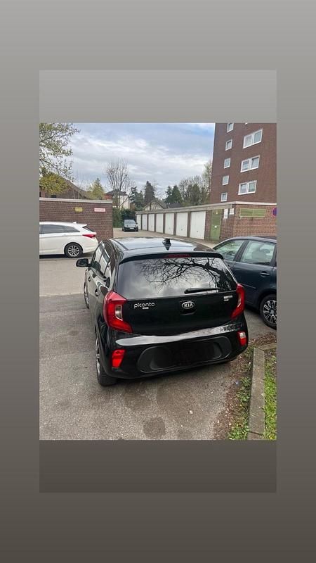 Gebraucht Kia Picanto 67 PS (49 kW) 2018 Schwarz Kleinwagen
