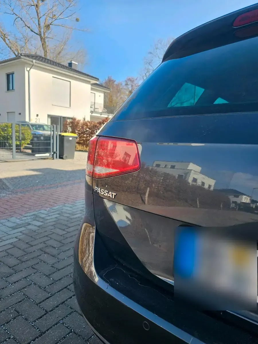 Gebraucht VW Passat 150 PS (110 kW) 2018 Grau Kombi