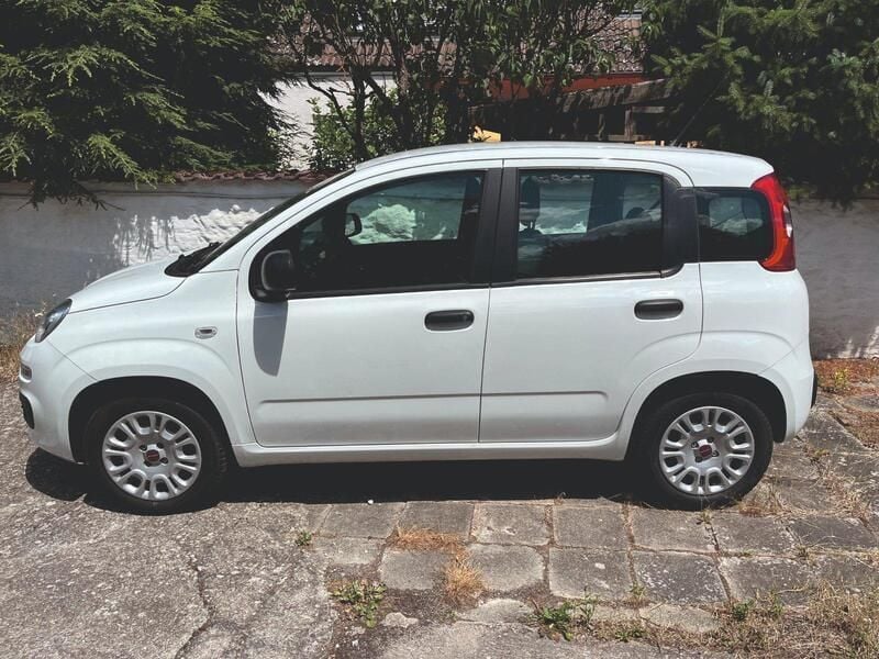Weiß Gebraucht 2020 Fiat Panda Kleinwagen | 9.500 € (Guter Preis) - Bild 1/4