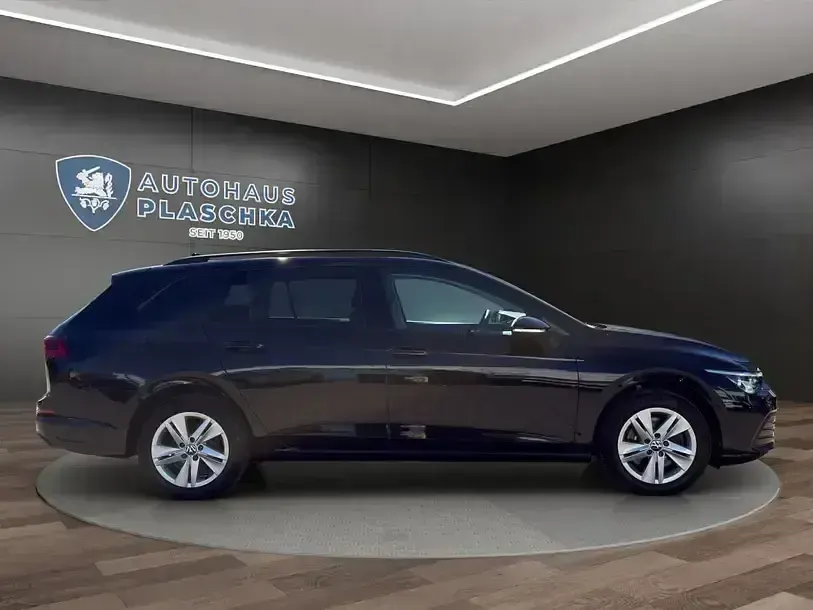 Gebraucht VW Golf VII Life 2021 Schwarz Kleinwagen