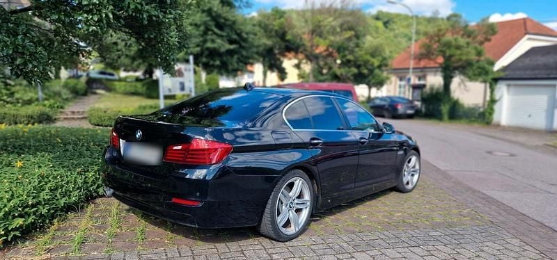 Gebraucht BMW 525 218 PS (160 kW) 2016 Schwarz Limousine