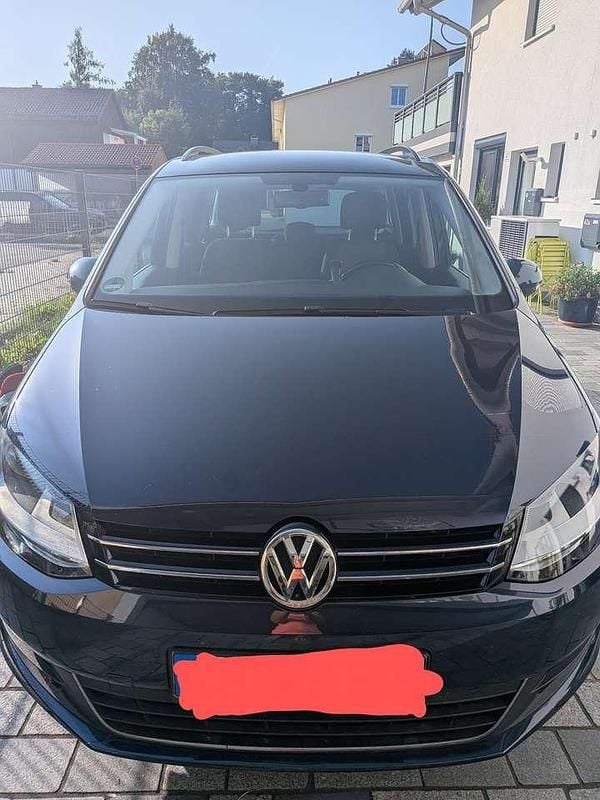 Blau Gebraucht 2015 VW Sharan Comfortline Van / Kleinbus | 13.999 € (Guter Preis) - Bild 1/4