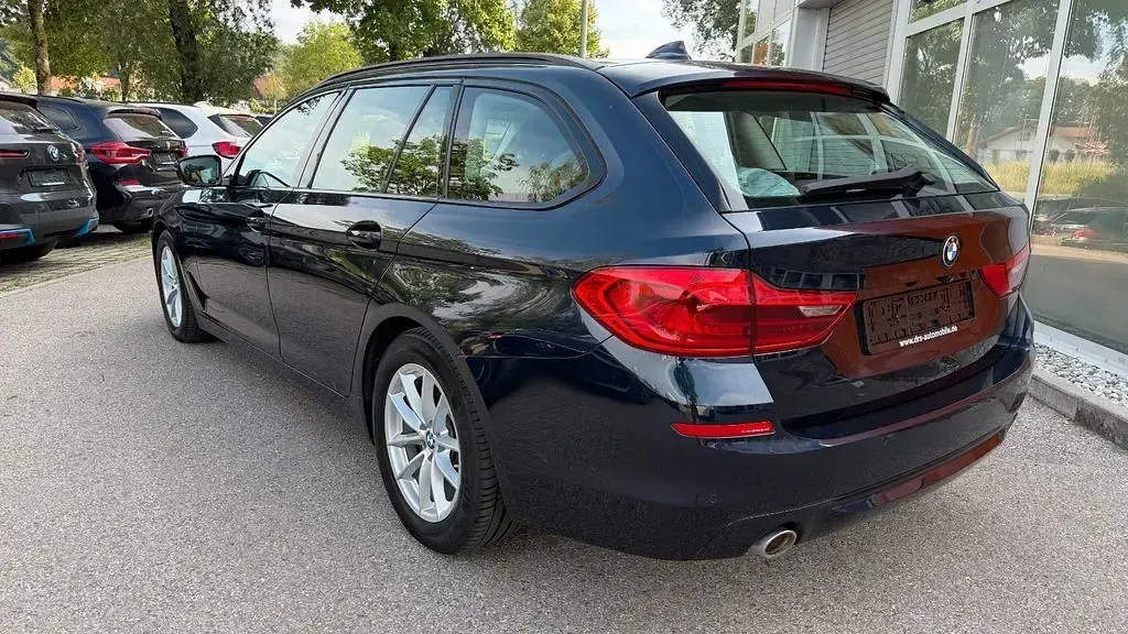 Gebraucht BMW 530 265 PS (194 kW) 2019 Blau Limousine