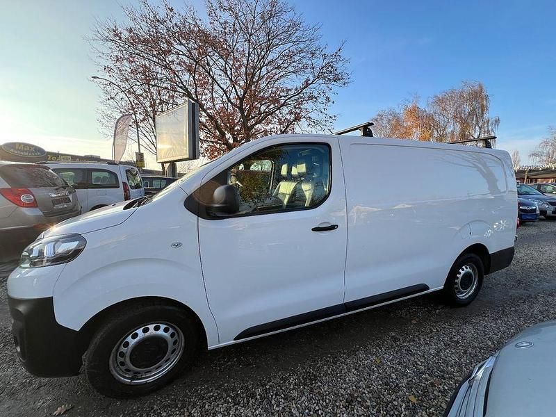 Gebraucht Citroën Jumpy 122 PS (89 kW) 2021 Weiß Van / Kleinbus