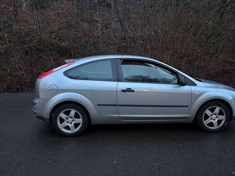 Usata Ford Focus 101 CV (74 kW) 2004 Berlina