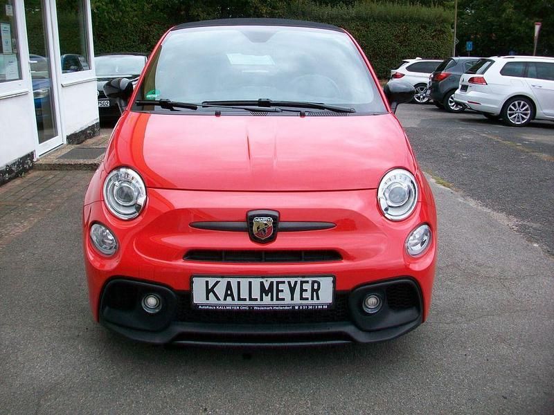 Gebraucht Abarth 595C Competizione 179 PS (131 kW) 2018 Colore esterno (abarth rot) Cabrio
