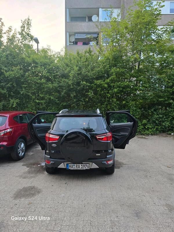 Schwarz Gebraucht 2014 Ford Ecosport SUV | 10.100 € - Bild 1/4