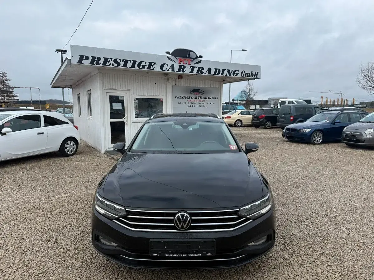 Gebraucht VW Passat Business 150 PS (110 kW) 2021 Schwarz Kombi