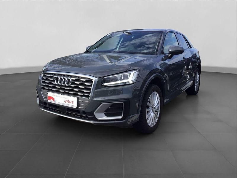 Gebraucht Audi Q2 Design 150 PS (110 kW) 2017 Grau SUV