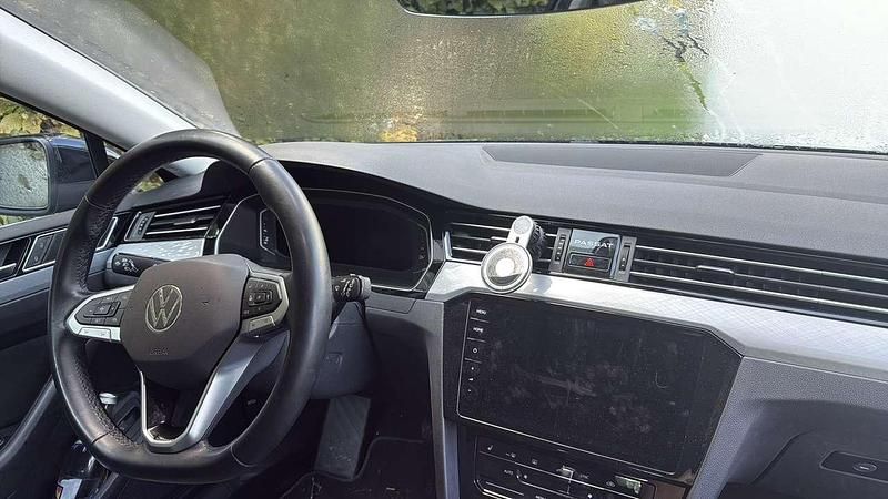 Schwarz Gebraucht 2022 VW Passat Business Kombi | 25.000 € (Teuer) - Bild 1/4
