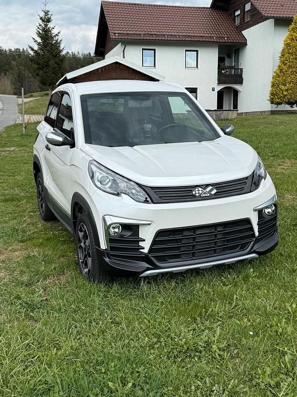 Gebraucht Ligier JS60 2022 Weiß Kleinwagen