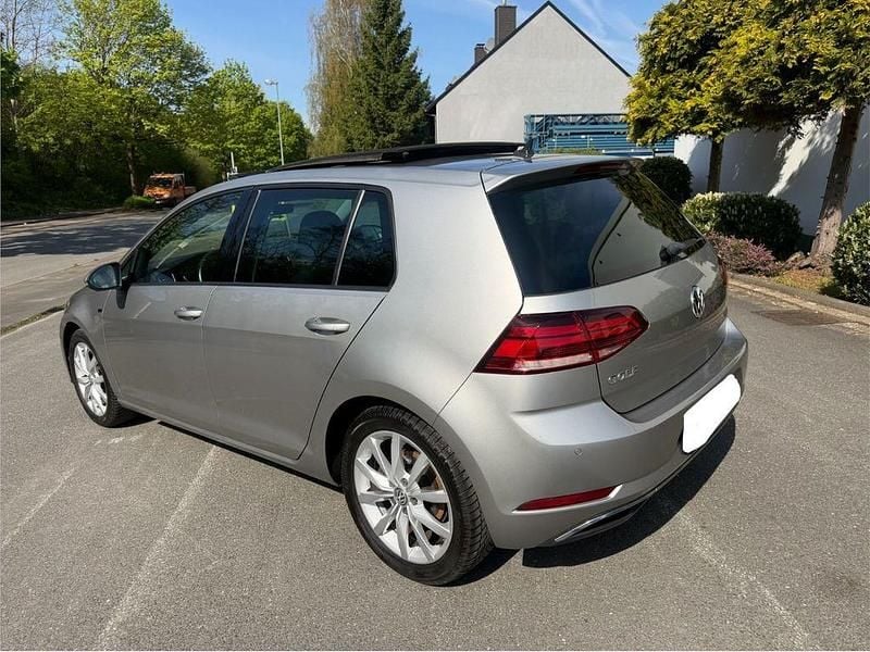 Second-hand VW Golf VII Join 150 CP (110 kW) 2018 Gri Berlinǎ
