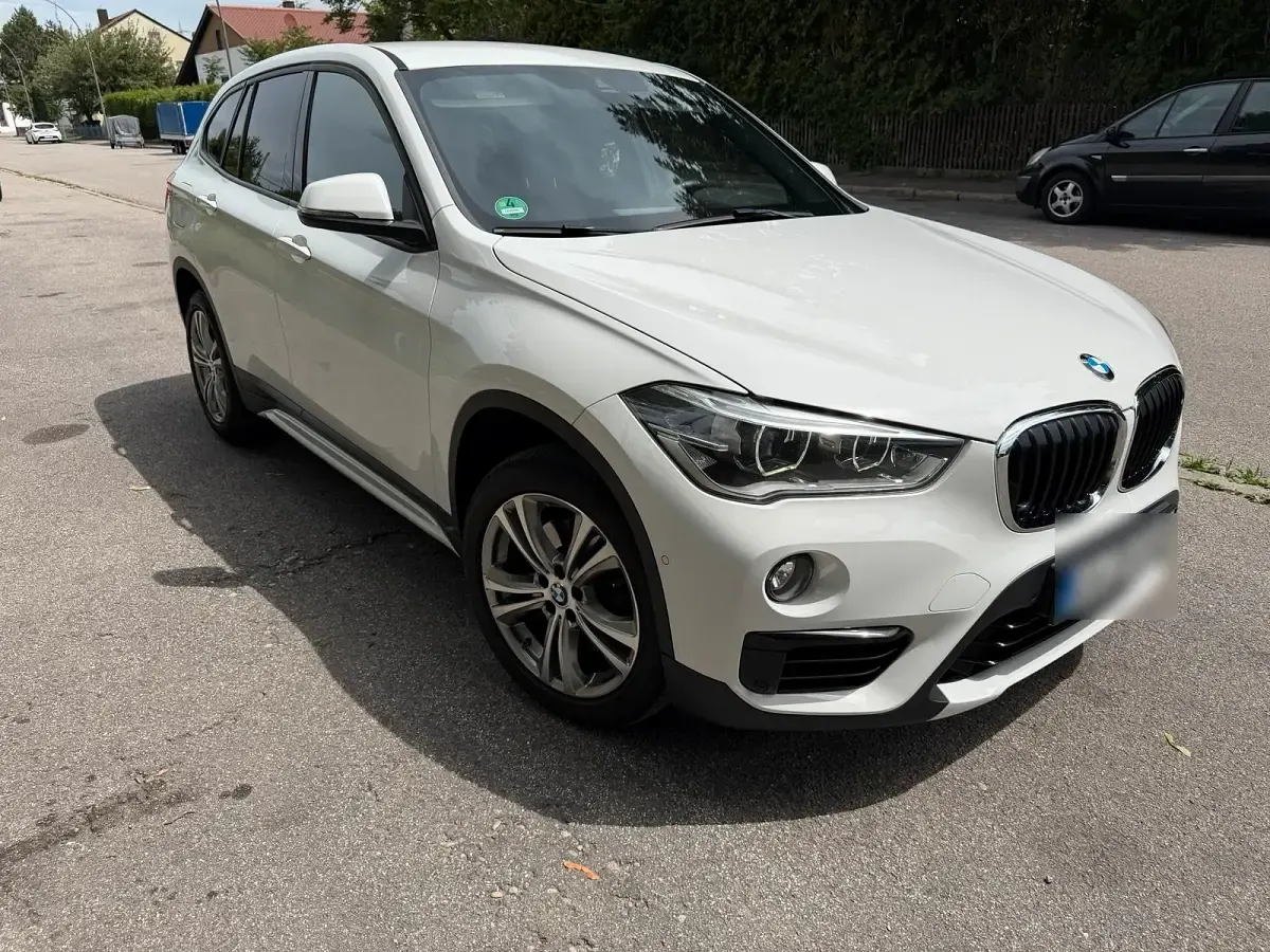 Gebraucht BMW X1 Sport Line 192 PS (141 kW) 2017 Weiß SUV
