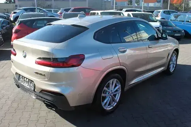 Gebraucht BMW X4 Performance 326 PS (239 kW) 2019 Gold SUV