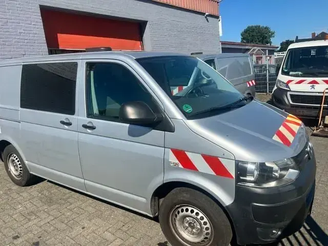 Gebraucht VW T5 2009 Silber Van