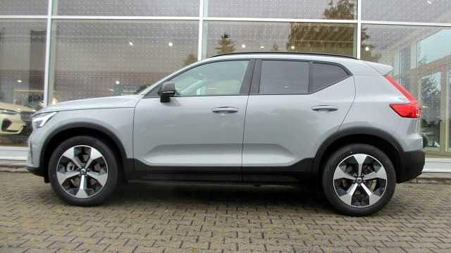 Gebraucht Volvo XC40 120 PS (88 kW) 2025 SUV