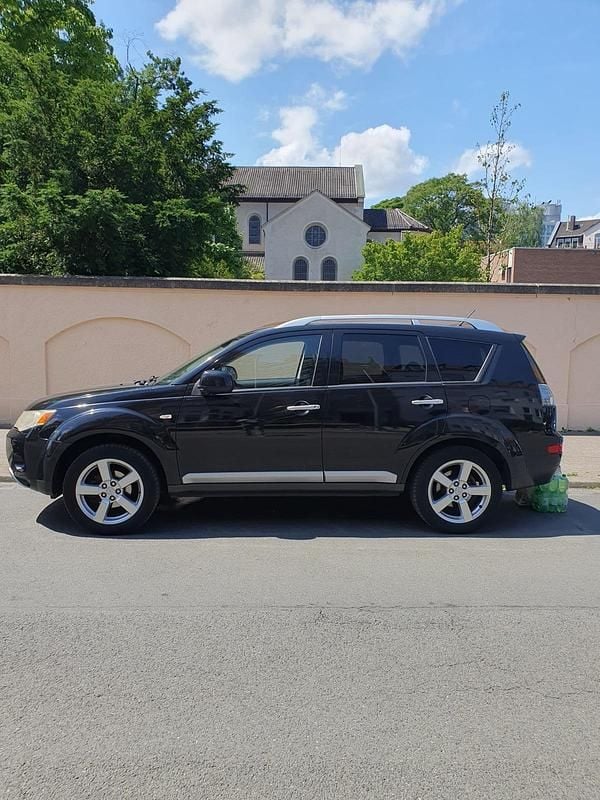 Gebraucht Mitsubishi Outlander 170 PS (125 kW) 2007 Schwarz SUV