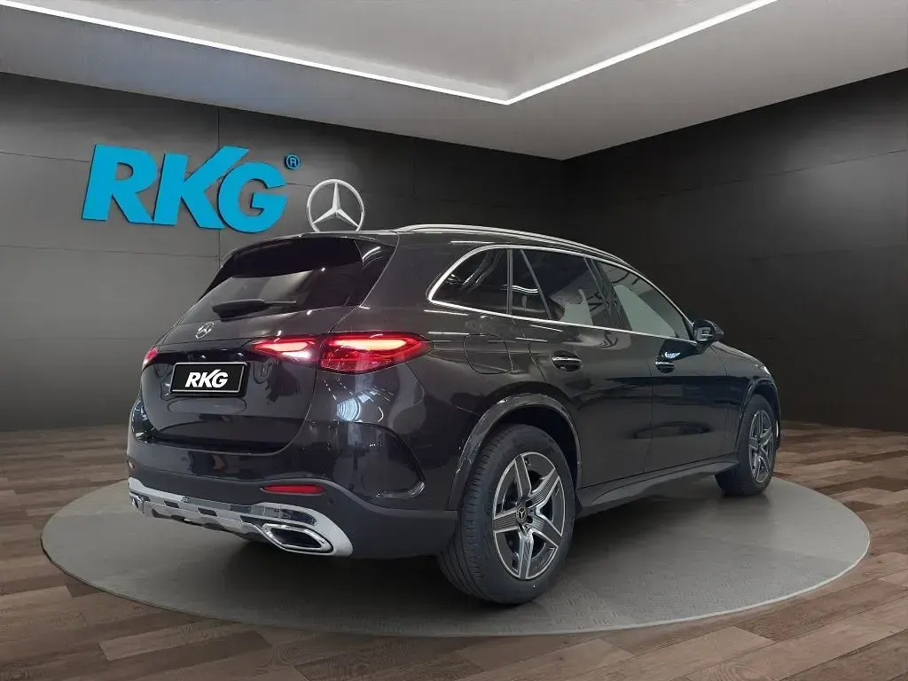 Gebraucht Mercedes GLC450 AMG 368 PS (270 kW) 2025 Grau SUV