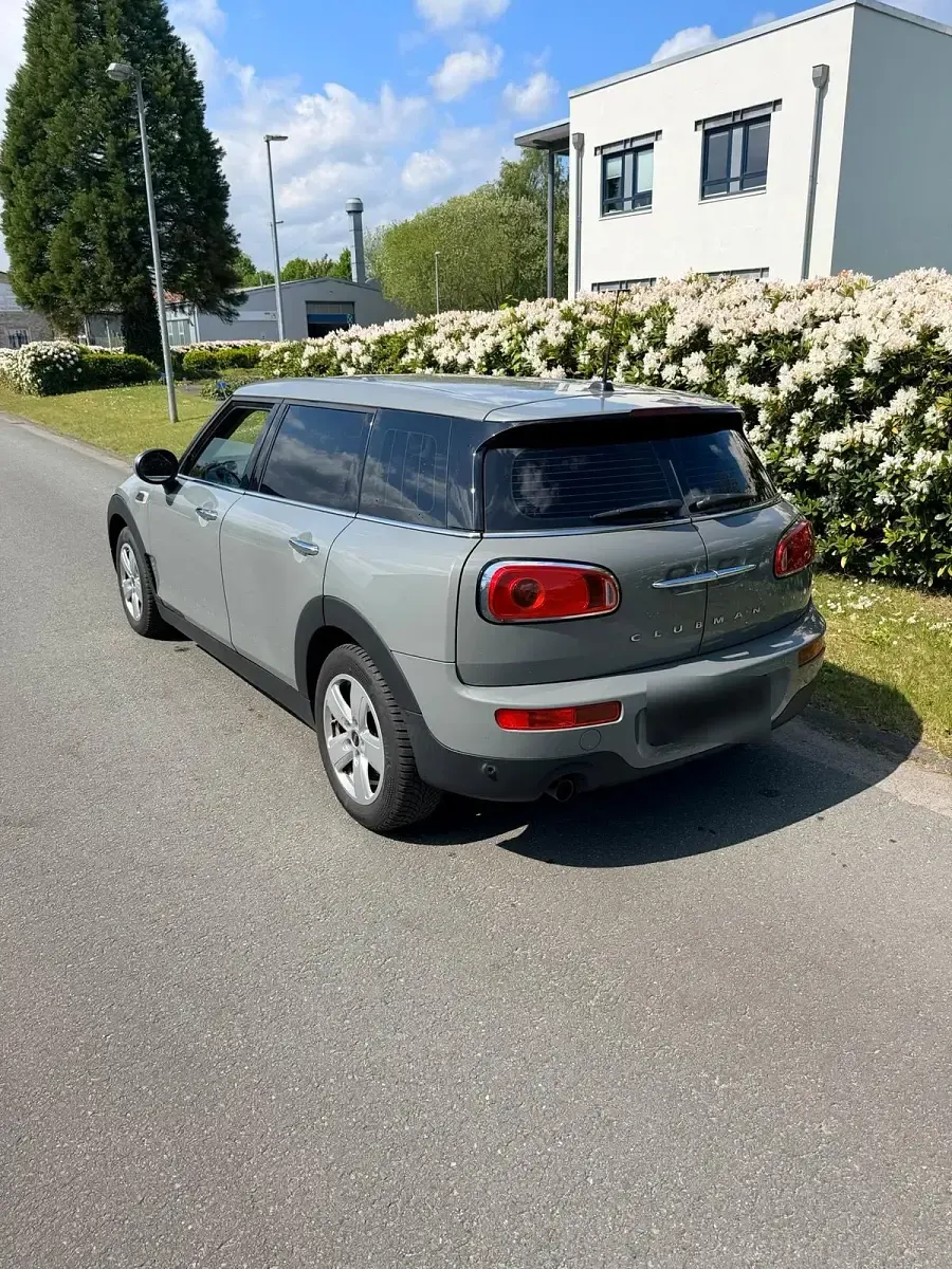 Gebraucht Mini One Clubman 102 PS (75 kW) 2018 Grau Kombi
