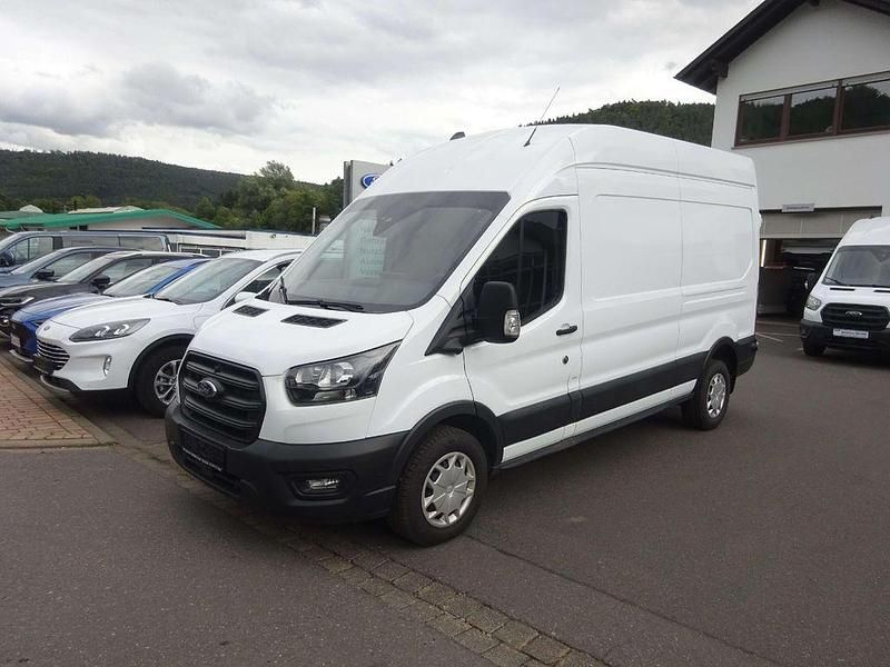 Weiß Gebraucht 2023 Ford Transit Trend Van / Kleinbus | 27.490 € (Guter Preis) - Bild 1/4