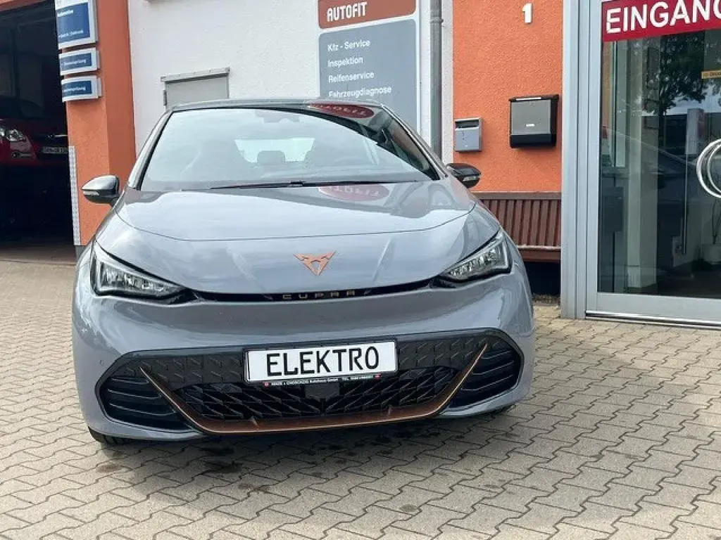 Gebraucht Cupra Born 150 kW (204 PS) 2024 Grau Kleinwagen
