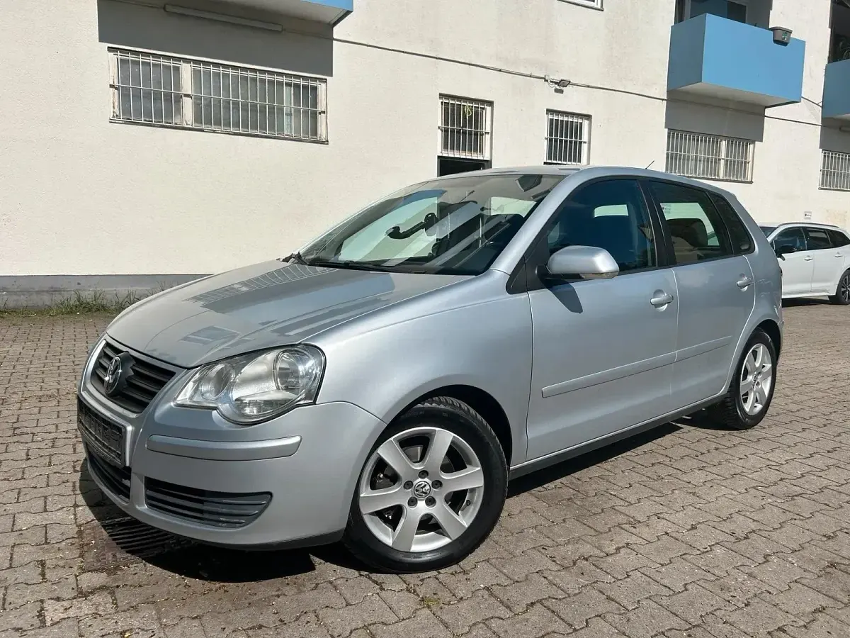Usata VW Polo 64 CV (47 kW) 2007 Argento Utilitaria