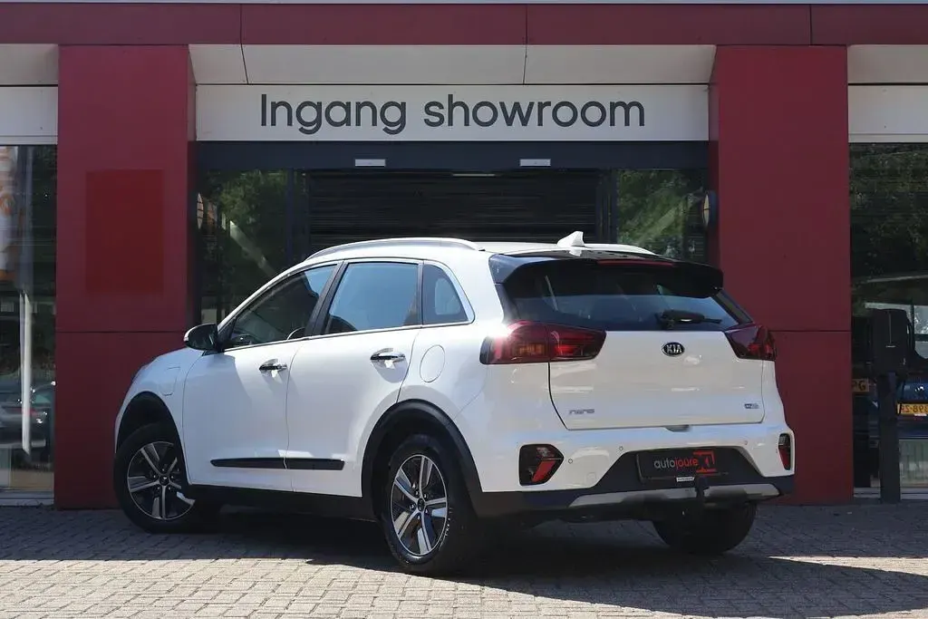 Gebraucht Kia Niro 141 PS (103 kW) 2021 Weiß SUV