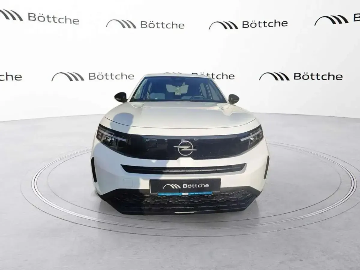 Neu Opel Frontera Edition 83 kW (113 PS) 2025 Lack weiss banquise/typ aussenverkleidung spiegel flach standard SUV