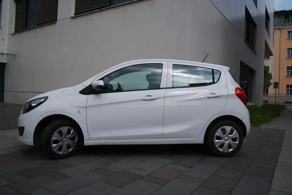 Gebraucht Opel Karl 73 PS (53 kW) 2019 Weiß Kleinwagen