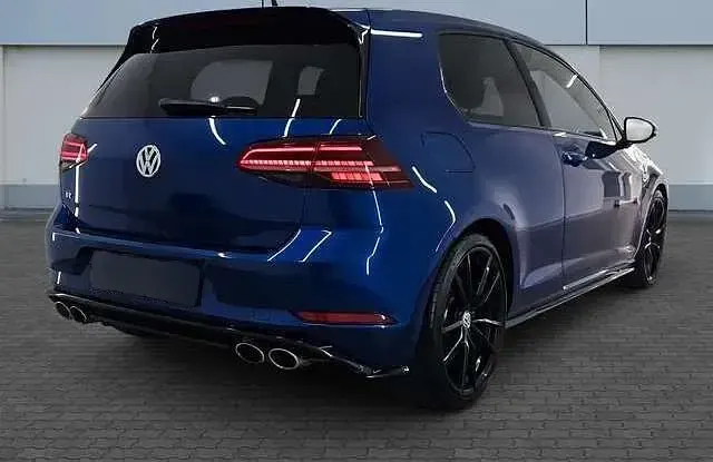 Gebraucht VW Golf VII R 300 PS (220 kW) 2019 Blau metallic