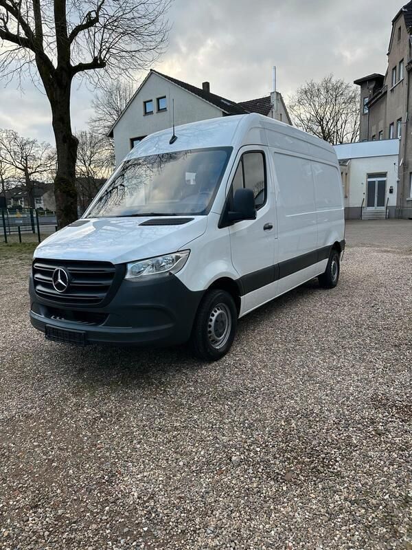 Weiß Gebraucht 2018 Mercedes Sprinter Van | 23.000 € (Etwas zu teuer) - Bild 1/4