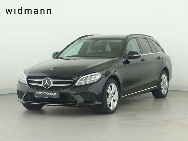 Gebraucht Mercedes C220 194 PS (142 kW) 2019 Schwarz Kombi
