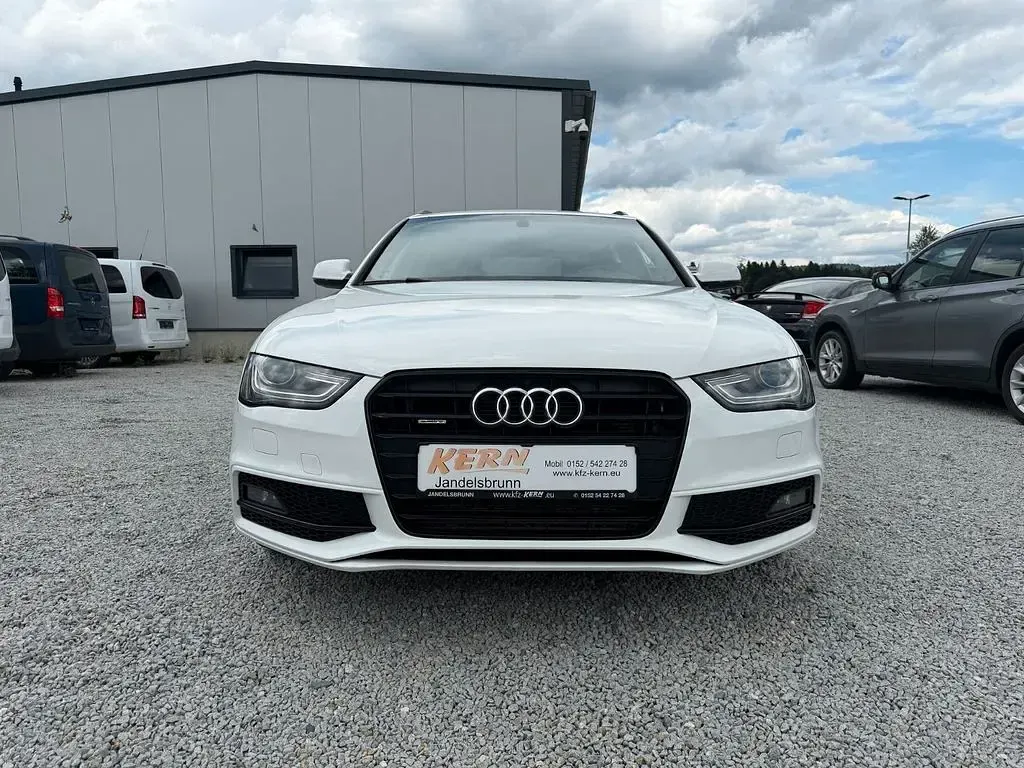 Gebraucht Audi A4 S-Line 245 PS (180 kW) 2014 Weiß Kombi