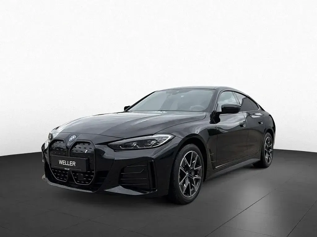 Używany BMW i4 Efficient Dynamics 210 kW (286 KM) 2023 Czarny Sedan/Limuzyna