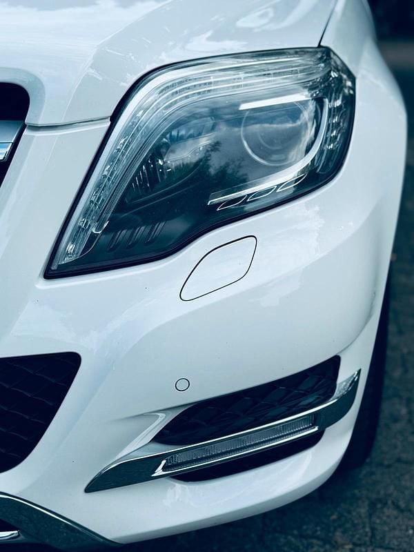 Gebraucht Mercedes 220 170 PS (125 kW) 2012 Weiß SUV