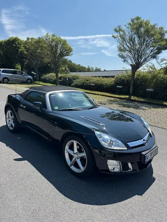 Gebraucht Opel GT 264 PS (194 kW) 2009 Schwarz Cabrio
