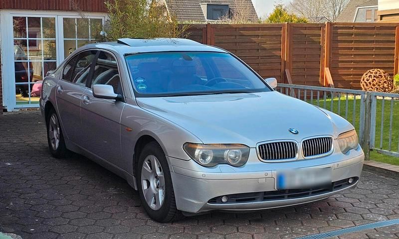 Gebraucht BMW 735 280 PS (205 kW) 2003 Grau Limousine