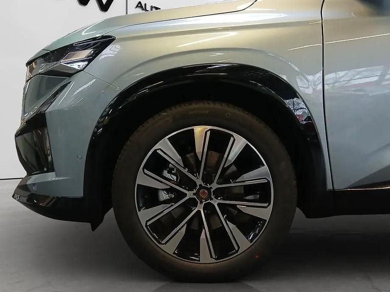 Neu Renault Espace Techno 200 PS (147 kW) 2026 Grau SUV