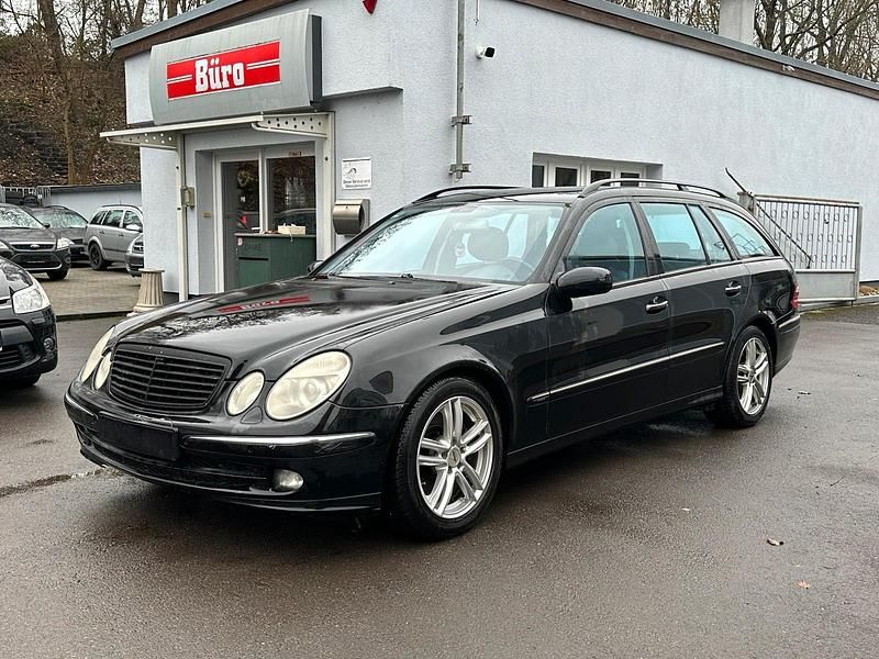 Schwarz Gebraucht 2006 Mercedes E280 Kombi | 2.500 € (Superpreis) - Bild 1/4